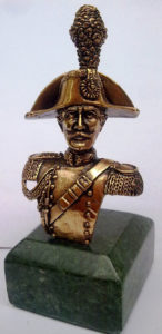 busto carabiniere in grande uniforme in bronzo massiccio su basae in marmo verde Guatemala