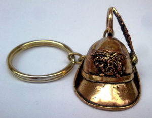 portachiavi con cappello alpini in bronzo o argento